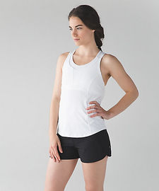 Gym clothing with a three-pocket built-in bra easy run essentials tank top golds gym